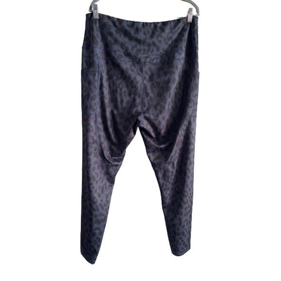 CompressionZ‎ Women's 5XL High Waist Leopard Print Leggings Side Pockets - Picture 2 of 7